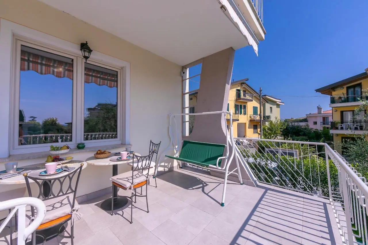 Apartamento Appartamento La Maison Fleurie Desenzano del Garda